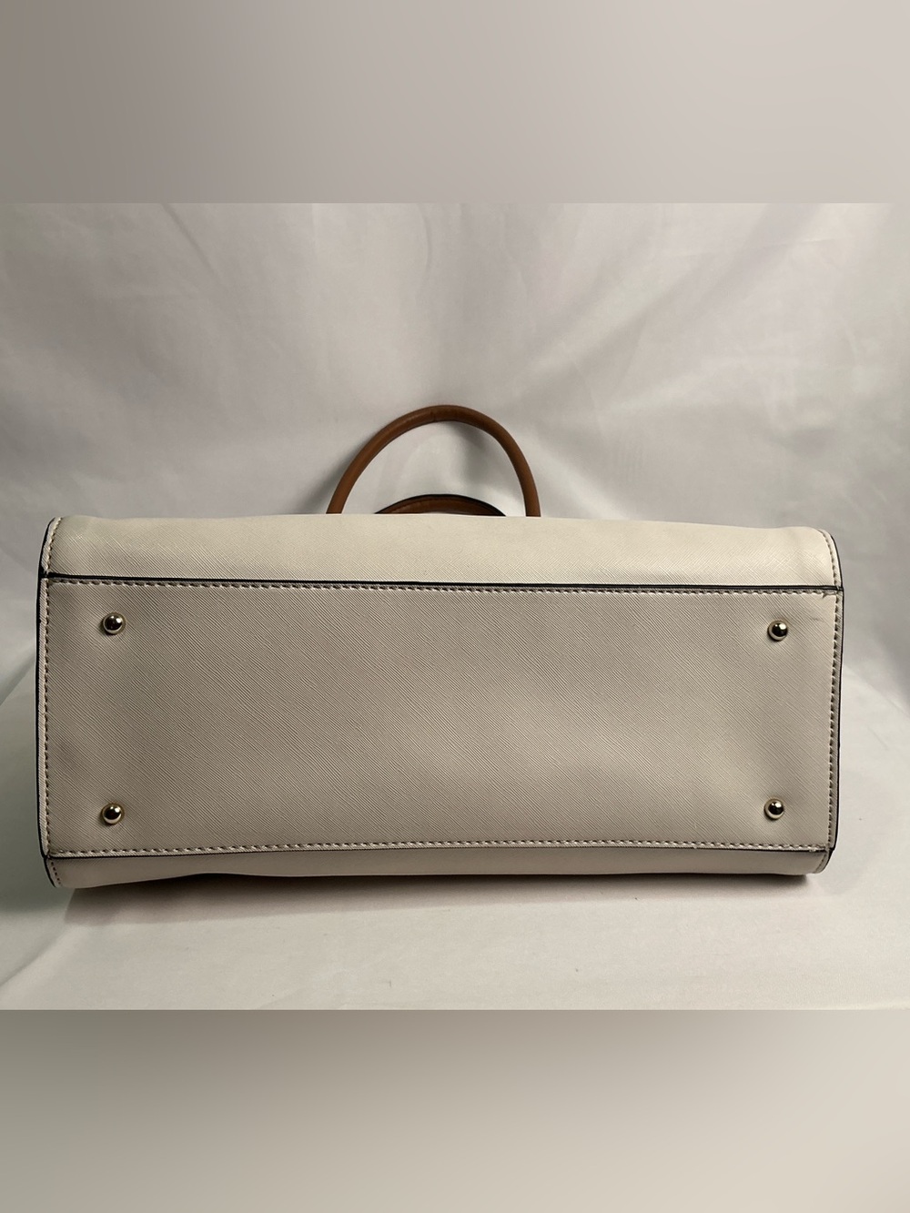 GUESS Cherie Status Carryall Satchel Colorblock Black White - Picture 6 of 16